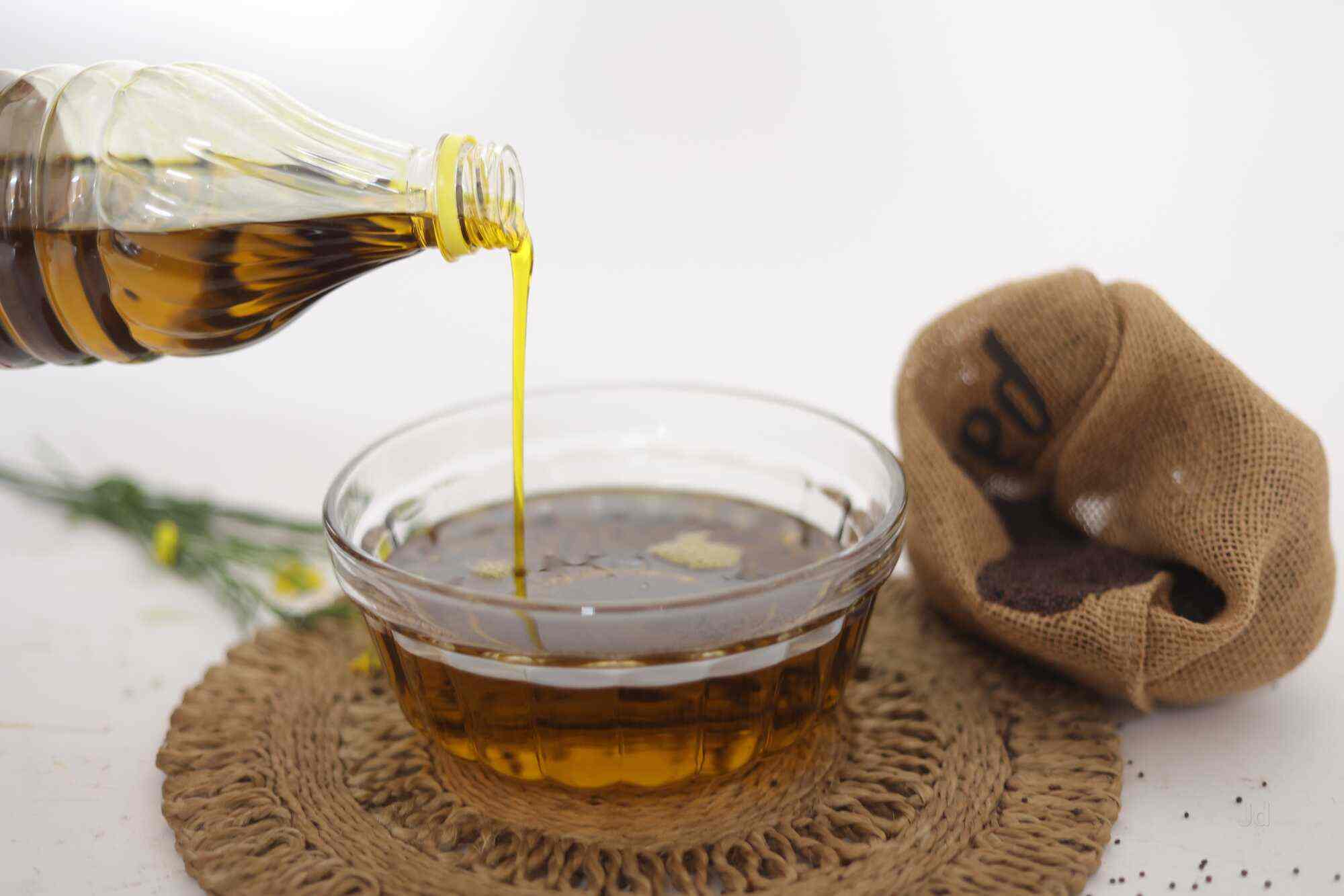 Kachi Ghani Pure Mustard Oil